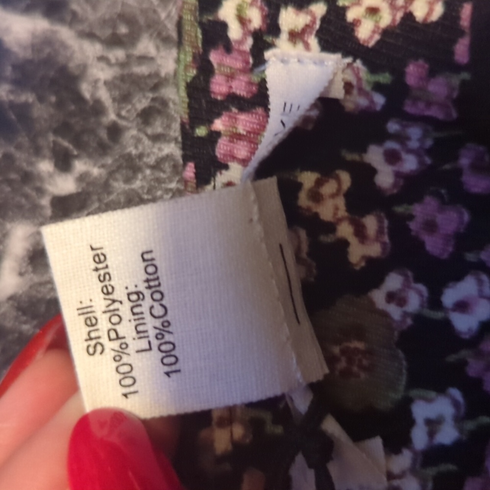 GLAMOROUS CURVE Floral Mini A-Line Skirt with Scalloped Hem 20 NWT - Picture 10 of 12